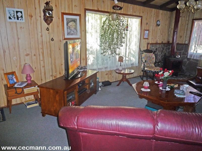 12 Nicholson Road, Stanthorpe QLD 4380