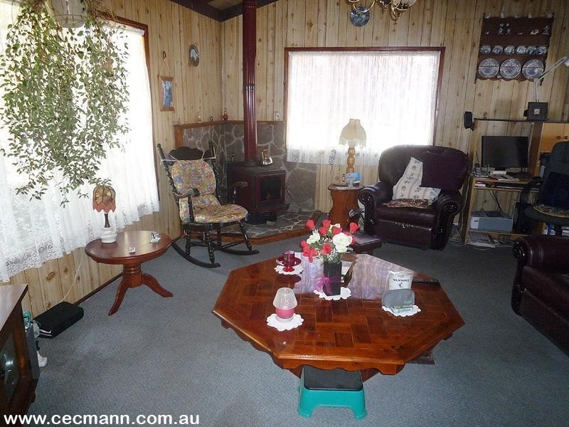 12 Nicholson Road, Stanthorpe QLD 4380