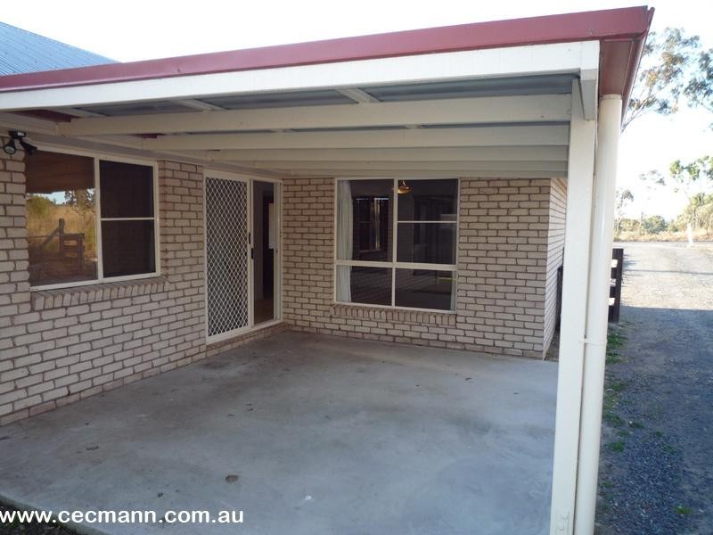 38 Calvert Road, Glen Aplin QLD 4381