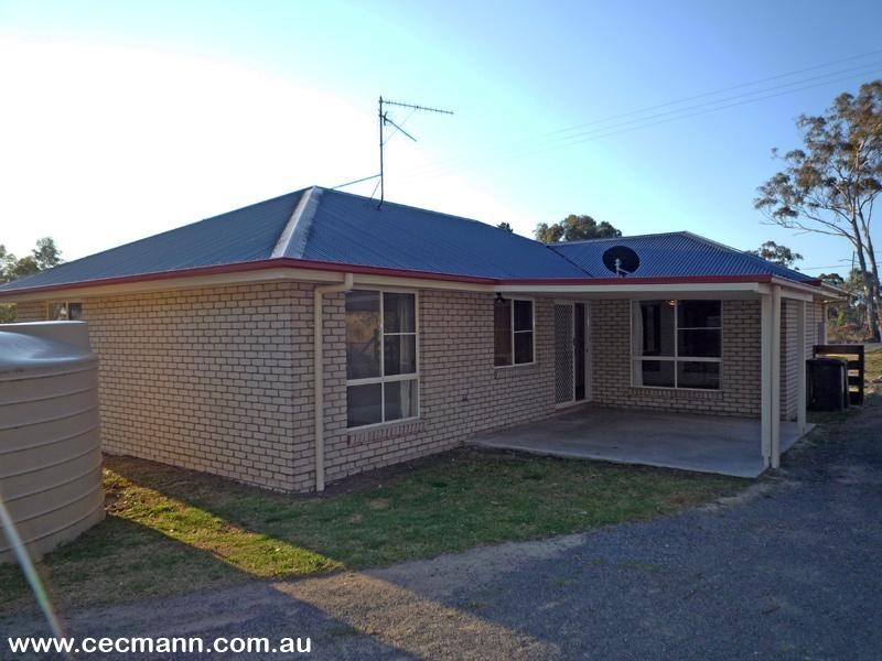 38 Calvert Road, Glen Aplin QLD 4381