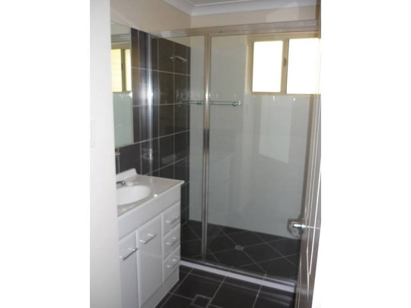 15/21 Wolfram, Stanthorpe QLD 4380