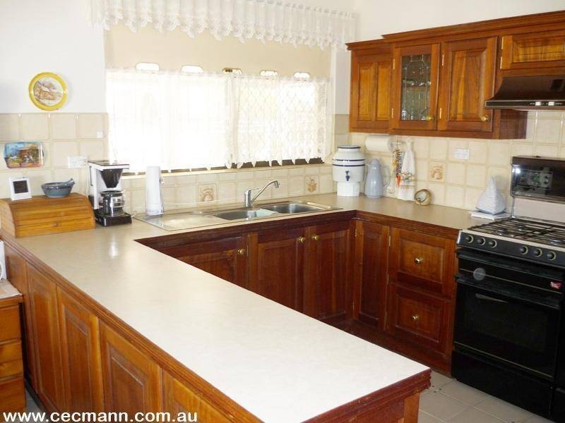 66 Amosfield Road, Stanthorpe QLD 4380