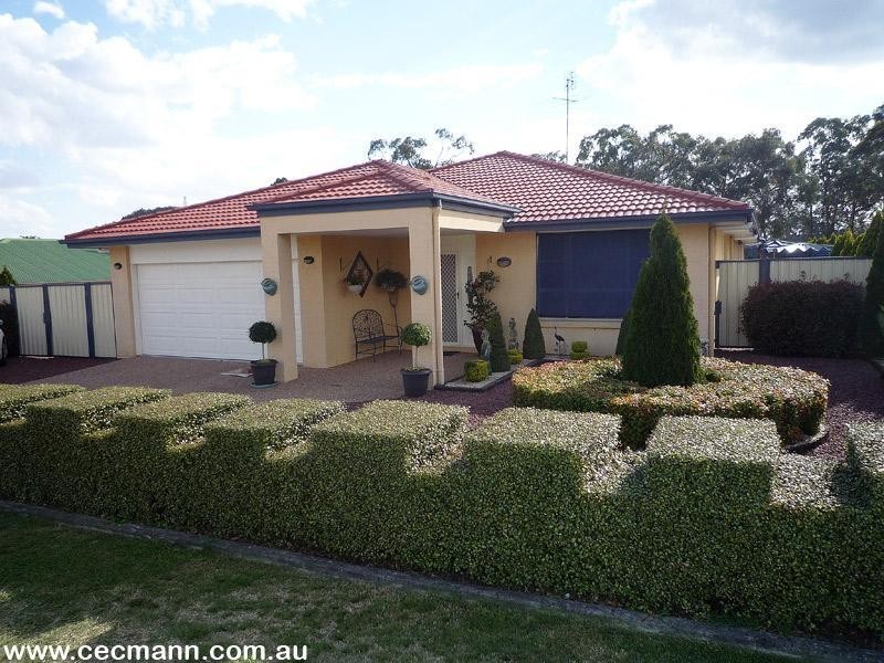 12 Fairway Crescent, Stanthorpe QLD 4380