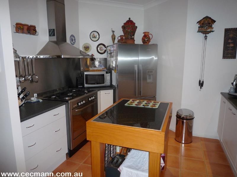 12 Fairway Crescent, Stanthorpe QLD 4380