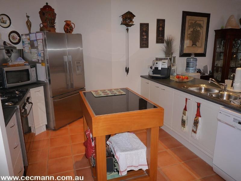12 Fairway Crescent, Stanthorpe QLD 4380