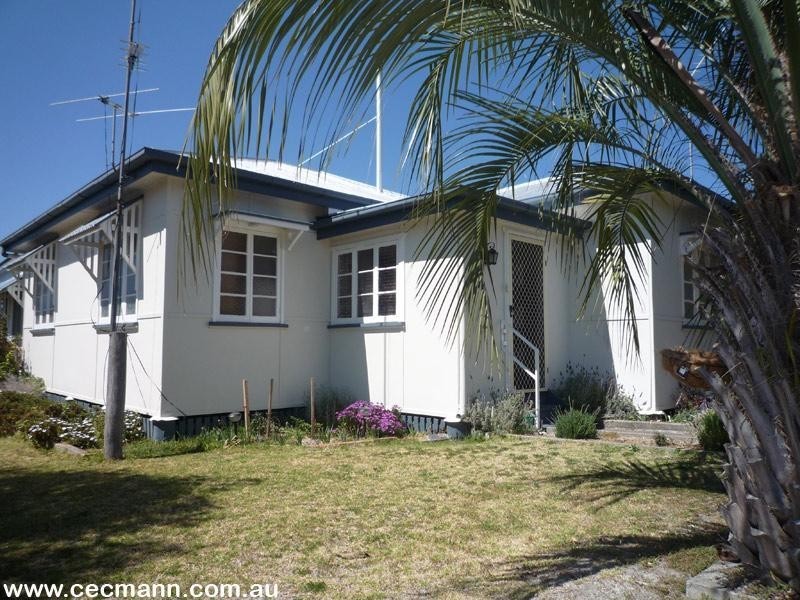 9 Symes Street, Stanthorpe QLD 4380