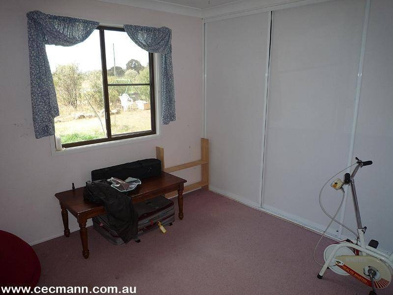 46 Calvert Road, Glen Aplin QLD 4381