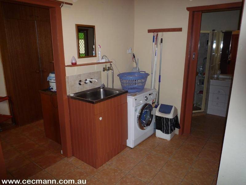 96 Barnes Road, Applethorpe QLD 4378