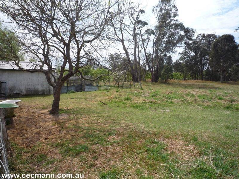 96 Barnes Road, Applethorpe QLD 4378