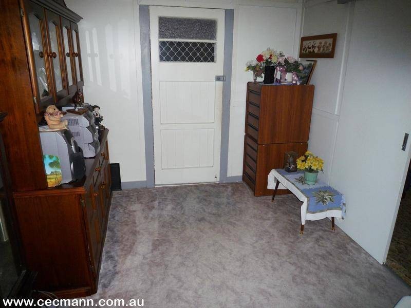 50 Tenterfield Street, Wallangarra QLD 4383