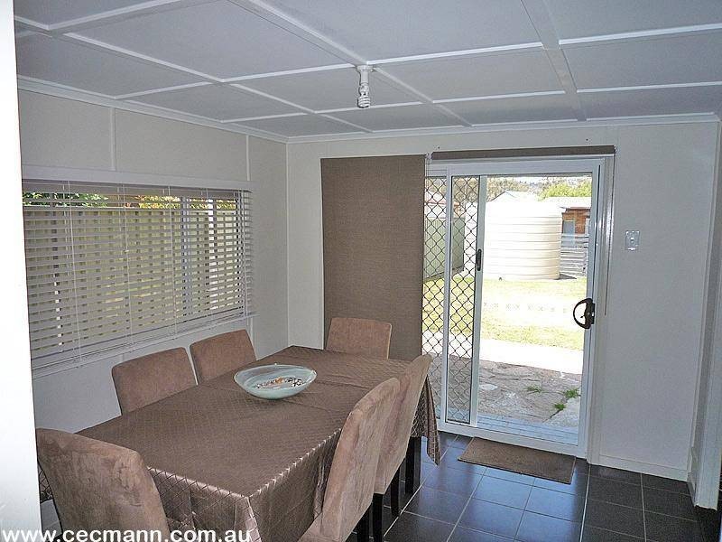 11 Foster Street, Glen Aplin QLD 4381