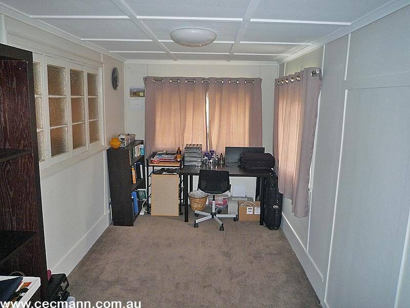 11 Foster Street, Glen Aplin QLD 4381