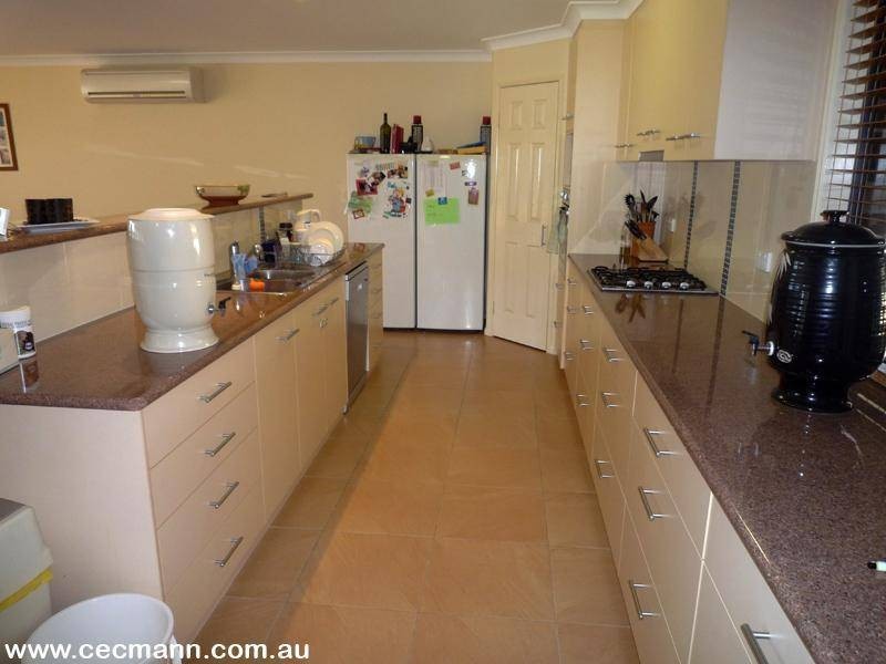 14 Bau Court, Applethorpe QLD 4378