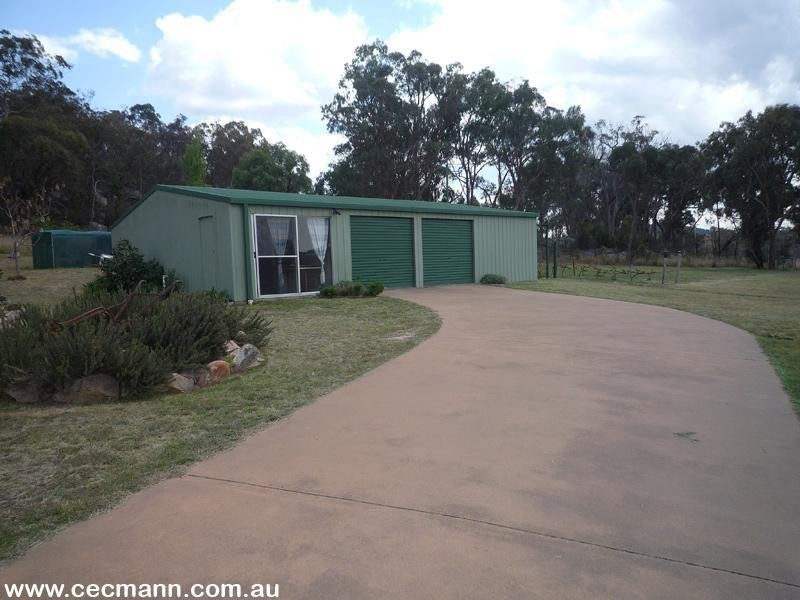 110 Mt Tully Road, Stanthorpe QLD 4380