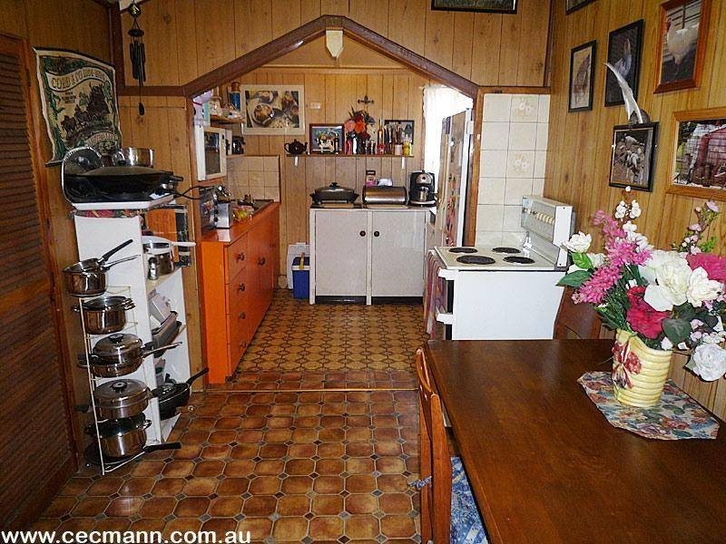 12 Aerodrome Road, Stanthorpe QLD 4380