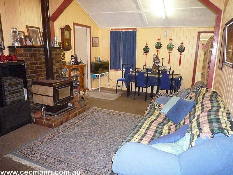 12 Aerodrome Road, Stanthorpe QLD 4380
