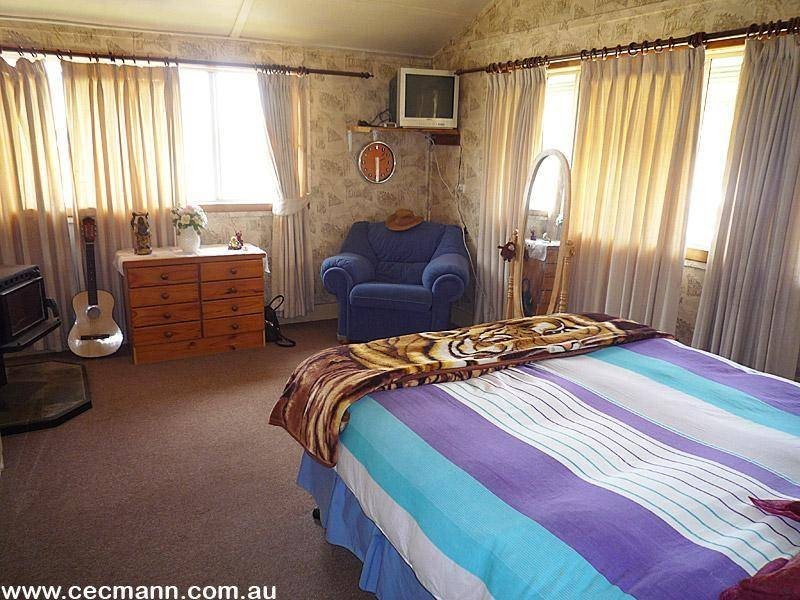 12 Aerodrome Road, Stanthorpe QLD 4380
