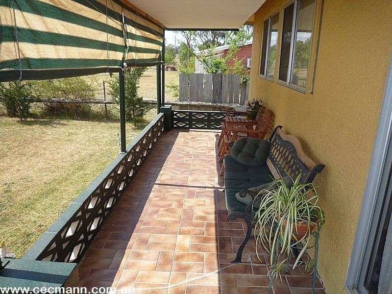 12 Aerodrome Road, Stanthorpe QLD 4380