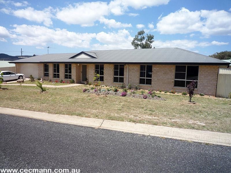 1 Wright Court, Stanthorpe QLD 4380