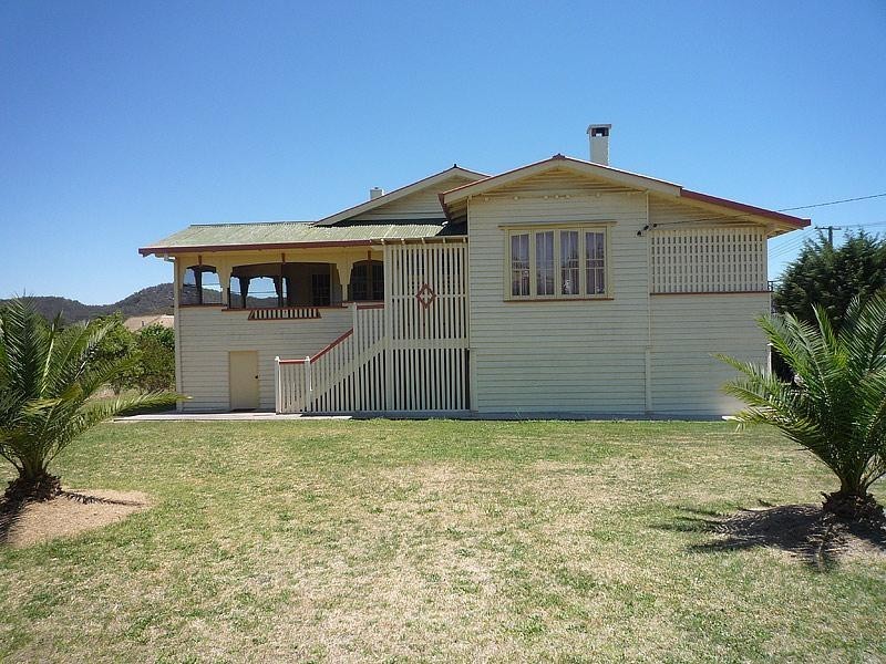 88 High Street, Stanthorpe QLD 4380