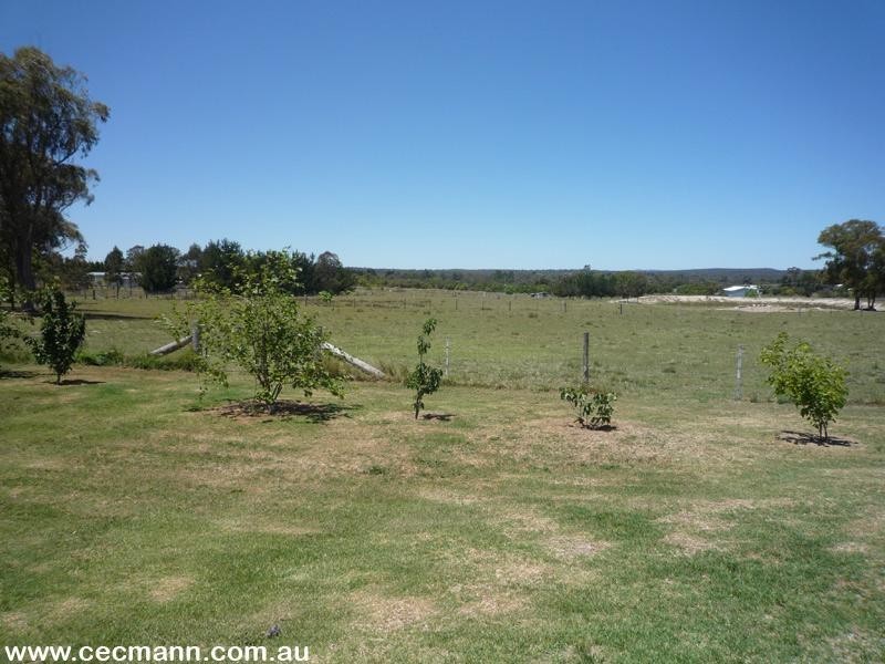 29 McClure Lane, The Summit QLD 4377