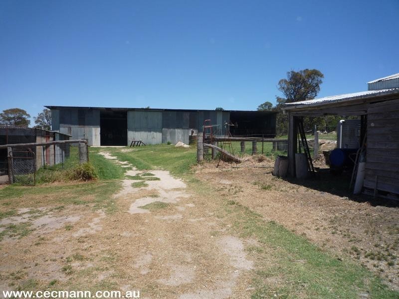 29 McClure Lane, The Summit QLD 4377