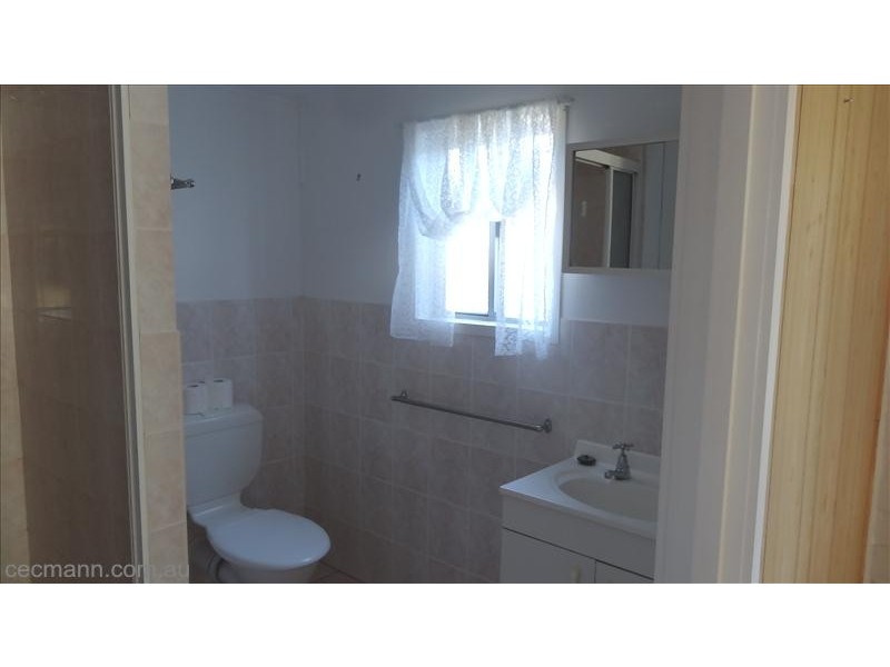 70 Caves Rd, Stanthorpe QLD 4380