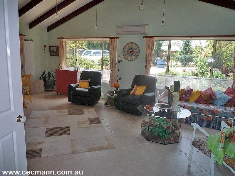 11 Pioneers Parade, Stanthorpe QLD 4380