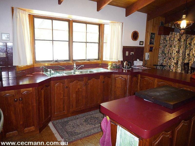 3 Lees Mountain Road, Stanthorpe QLD 4380