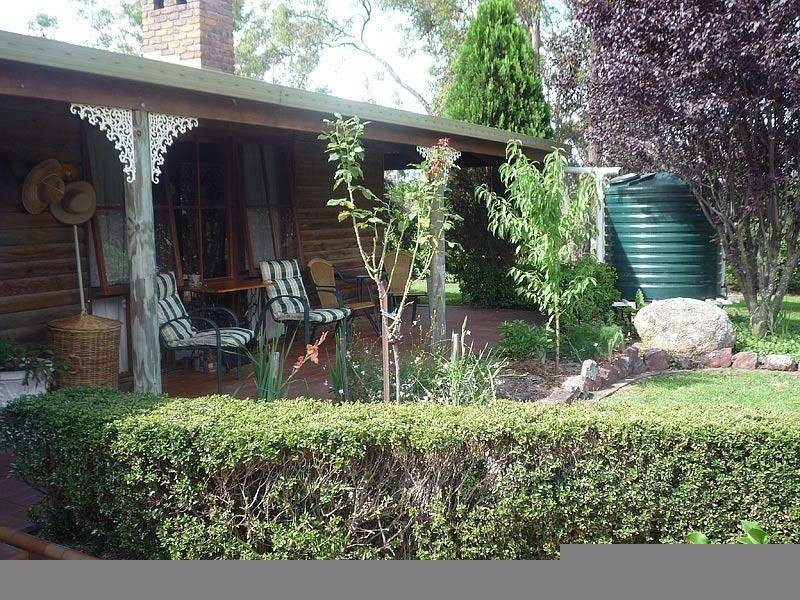 3 Lees Mountain Road, Stanthorpe QLD 4380