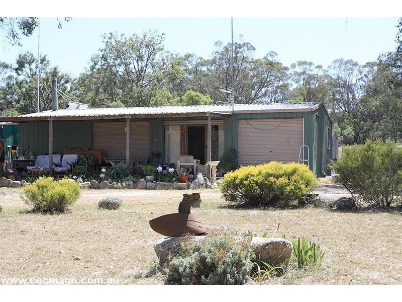 3 Crighton Road, Dalveen QLD 4374