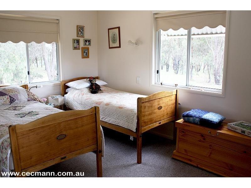 17 Pidgeon Road, Stanthorpe QLD 4380