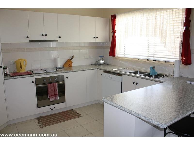 25 Britannia Street, Stanthorpe QLD 4380