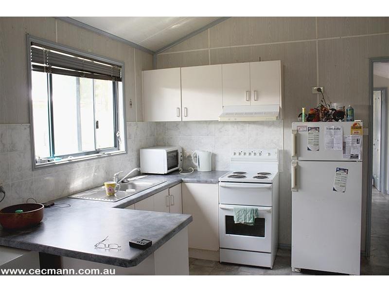 5 Micale Lane, Glen Aplin QLD 4381