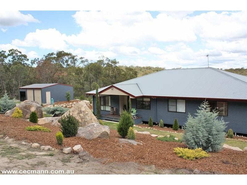 220 Glenlyon Drive, Stanthorpe QLD 4380