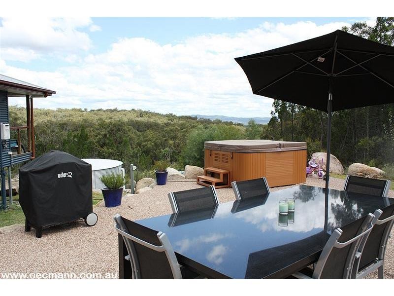 220 Glenlyon Drive, Stanthorpe QLD 4380