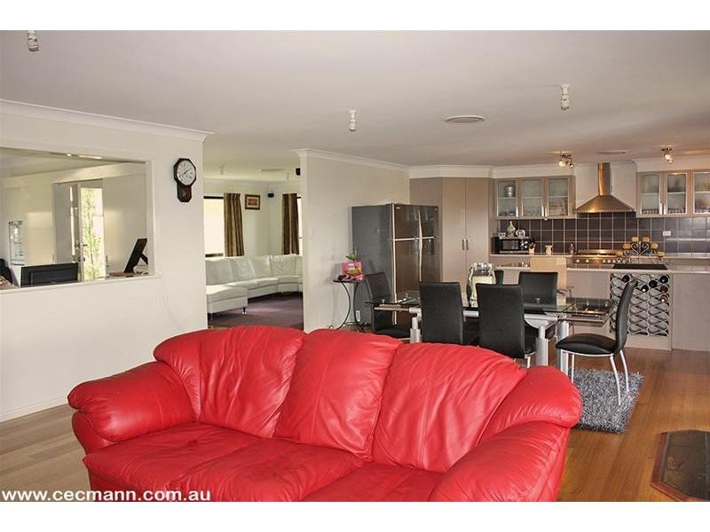 220 Glenlyon Drive, Stanthorpe QLD 4380