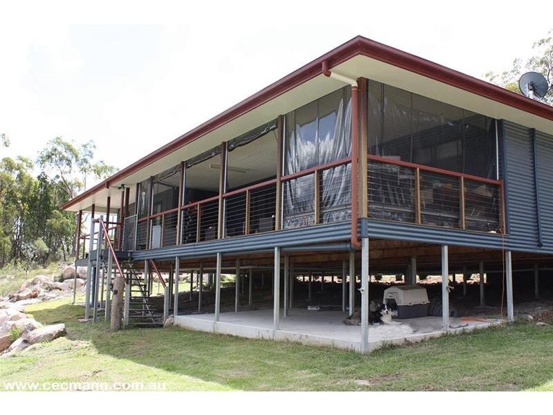 220 Glenlyon Drive, Stanthorpe QLD 4380