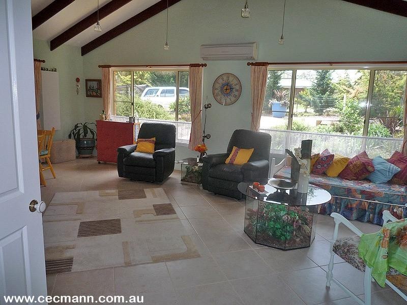 11 Pioneers Parade, Stanthorpe QLD 4380