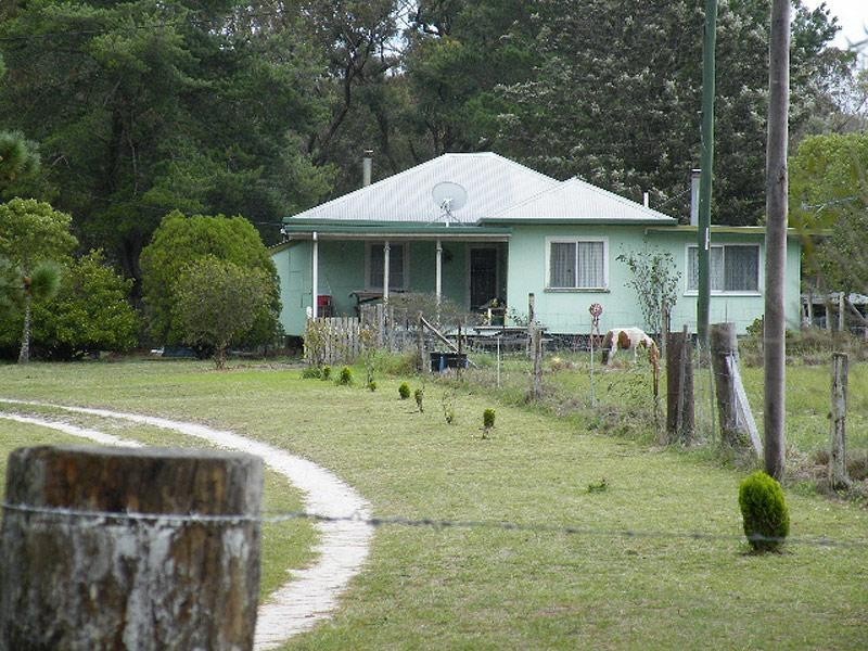 751 Spring Creek Road, Amiens QLD 4352