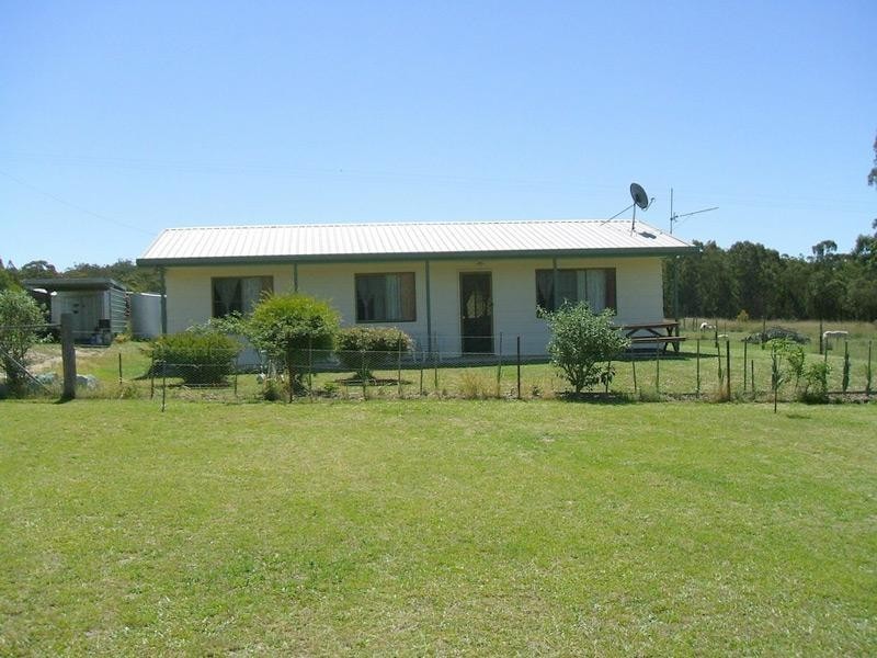 751 Spring Creek Road, Amiens QLD 4352