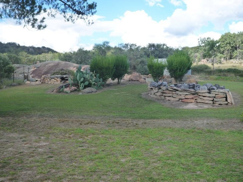 2230 Pyramids Road, Stanthorpe QLD 4380