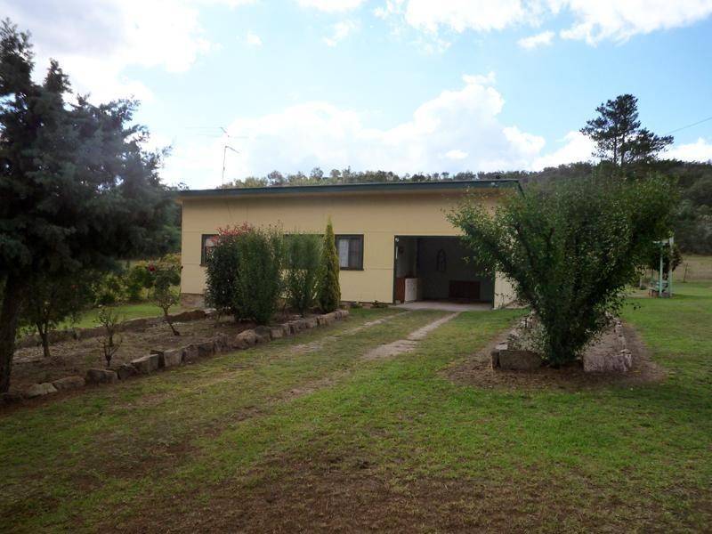 2230 Pyramids Road, Stanthorpe QLD 4380