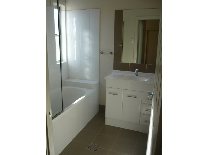 18/21 Wolfram, Stanthorpe QLD 4380