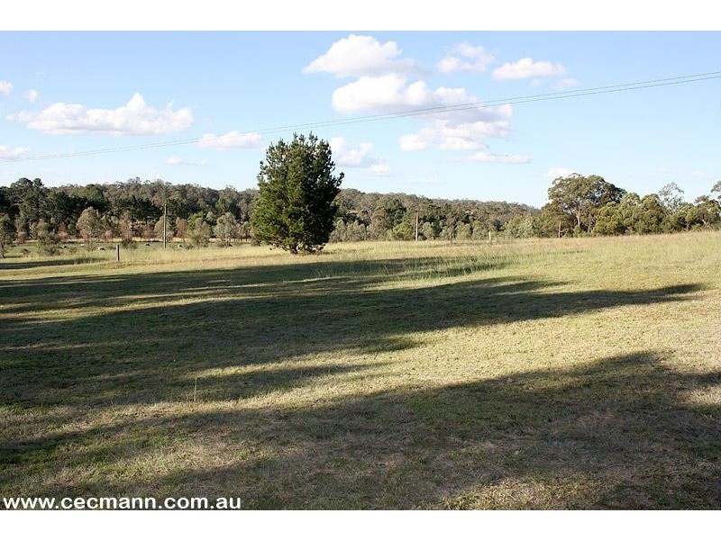 52 Tunnel Road, Stanthorpe QLD 4380