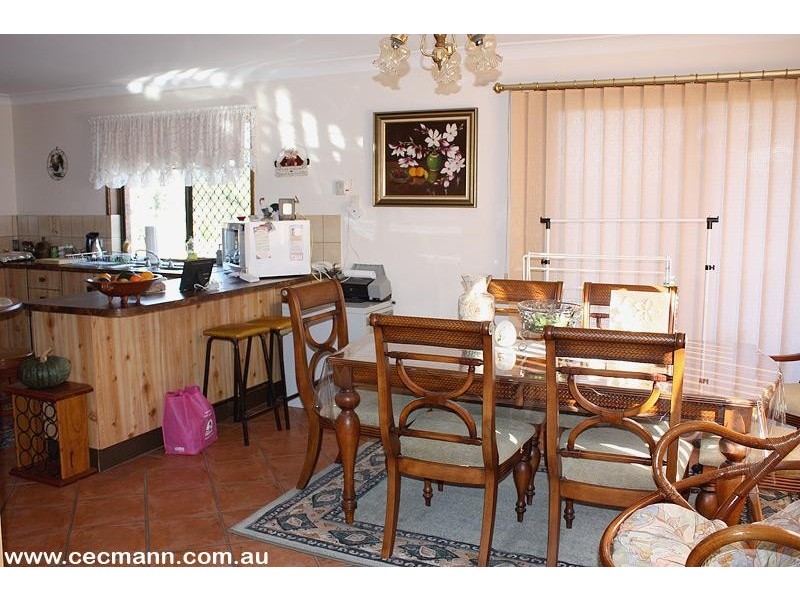 52 Tunnel Road, Stanthorpe QLD 4380