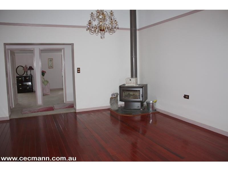 106 Donges Road, Stanthorpe QLD 4380