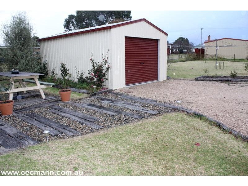 14 Archibald Street, Stanthorpe QLD 4380