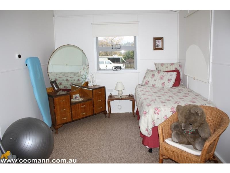 14 Archibald Street, Stanthorpe QLD 4380