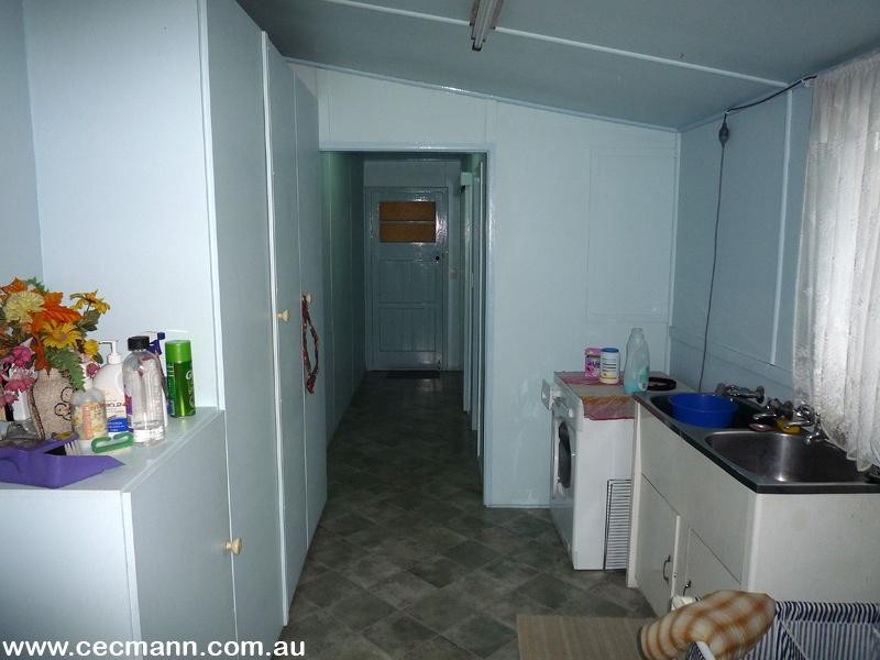 50 Tenterfield Street, Wallangarra QLD 4383